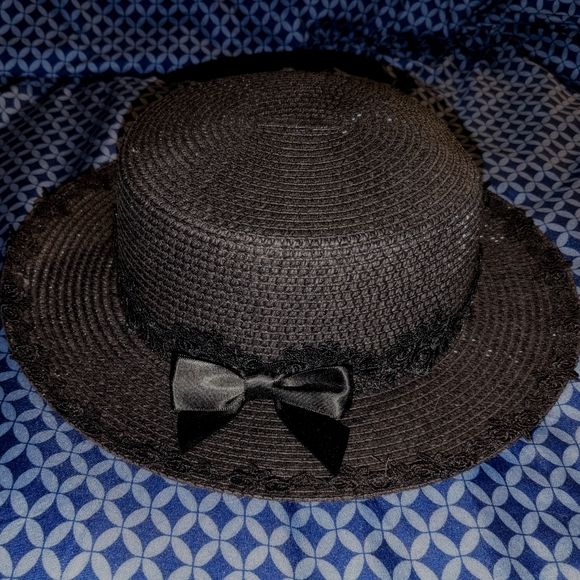 Black Straw Hat with Strawberries And Roses - Picture 2 of 2